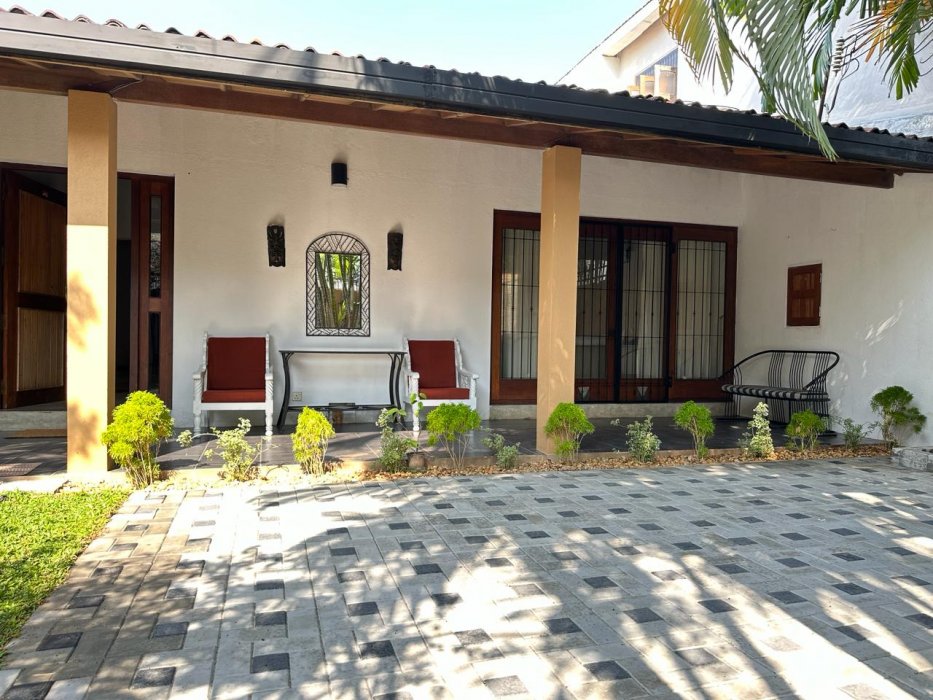Luxury House Colombo 7