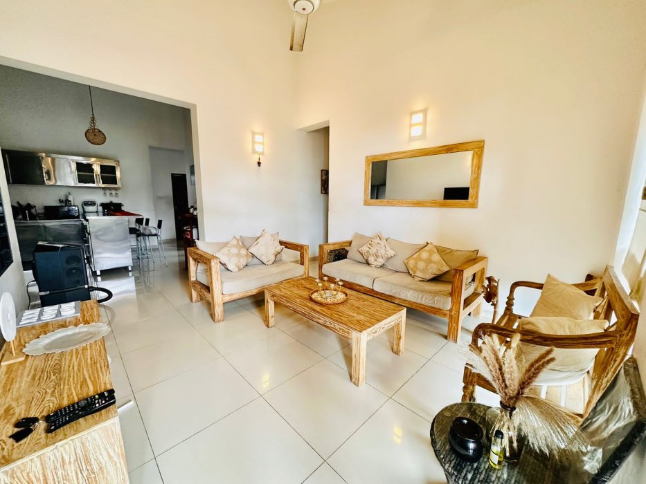 Prime Feiero. Thalawathugoda 