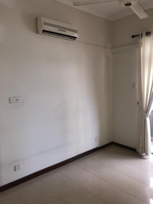 Bargain- Capitol residence Colombo 7- 03 bedrooms 