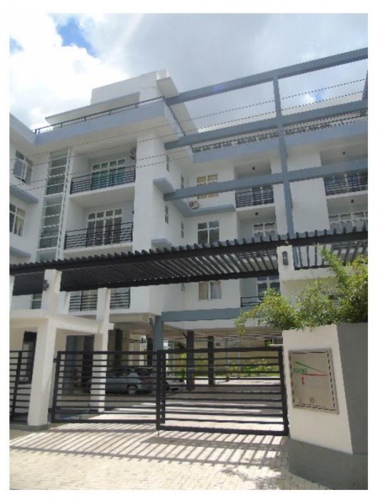 Prime Residents Aggona Rajagiriya 