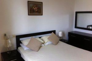 On 320 rent- 02 bed - SLR 007